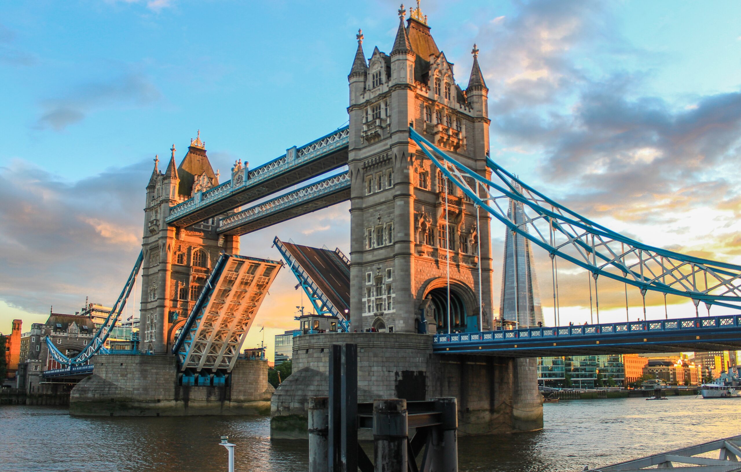 Tower Bridge Entry Tickets - Image 1